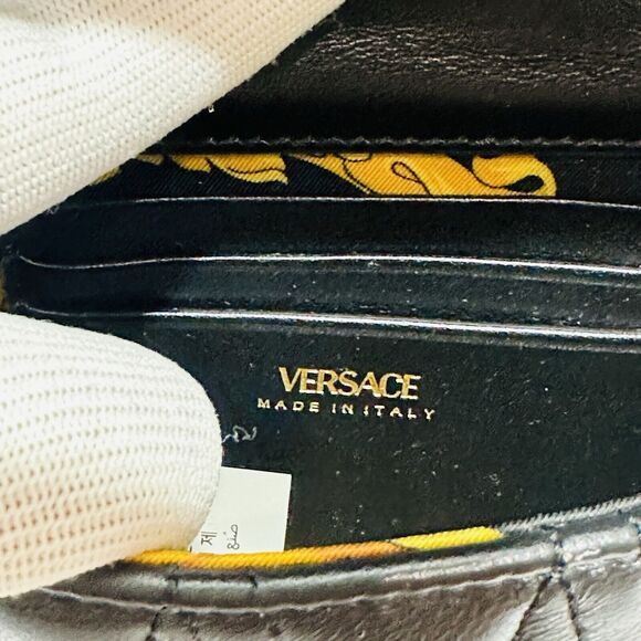 NWT Versace Virtus Mini Black Quilted Leather Crossbody Bag with Gold Chain - Picture 11 of 15